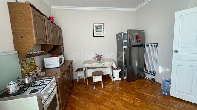 Сдается 3-комн. вторичка 90 м², м. Сахил, photo 13 from 15