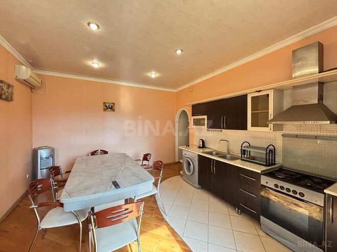 Сдаётся 3-комн. новостройка 130 м², м. Низами, photo 15 from 21