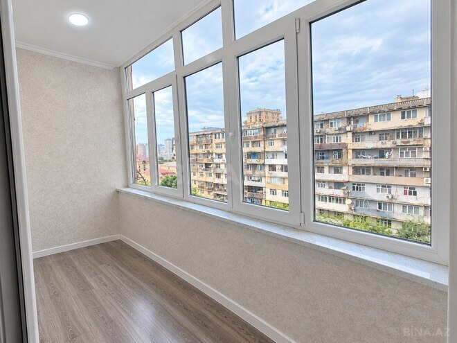 Satılır 2 otaqlı köhnə tikili 65 m², Gənclik m., photo 5 from 12