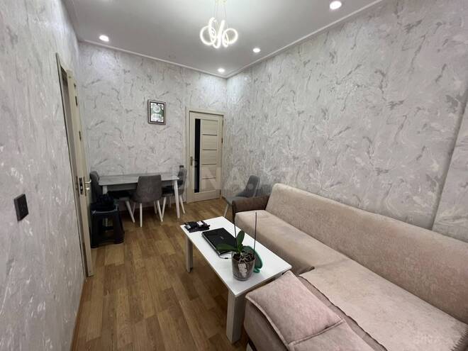 Продаётся 2-комн. новостройка 42 м², м. Ахмедлы, photo 4 from 16