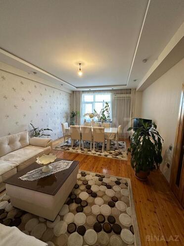 Продаётся 2-комн. новостройка 80 м², м. Халглар Достлугу, photo 1 from 12