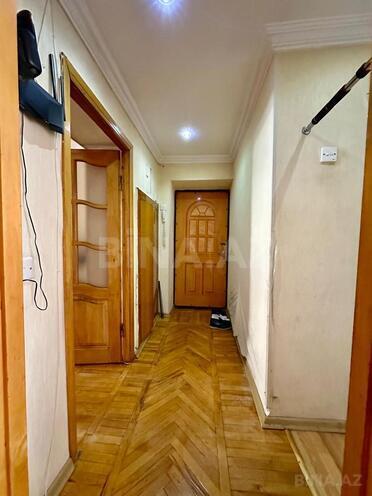 Satılır 3 otaqlı köhnə tikili 75 m², Qara Qarayev m., photo 13 from 14