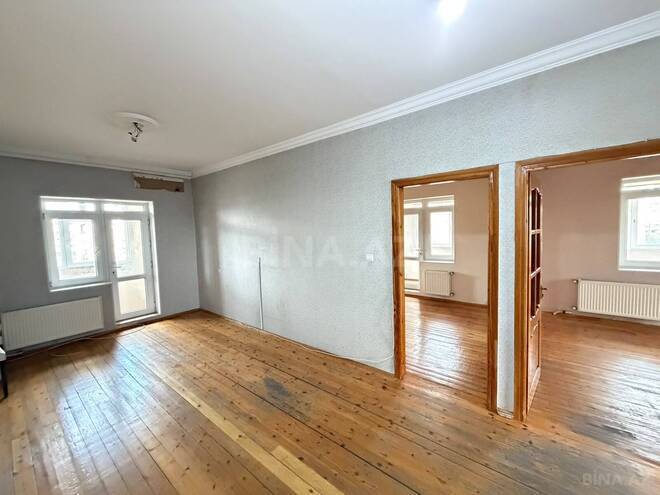 Продается 4-комн. вторичка 110 м², м. Халглар Достлугу, photo 1 from 17
