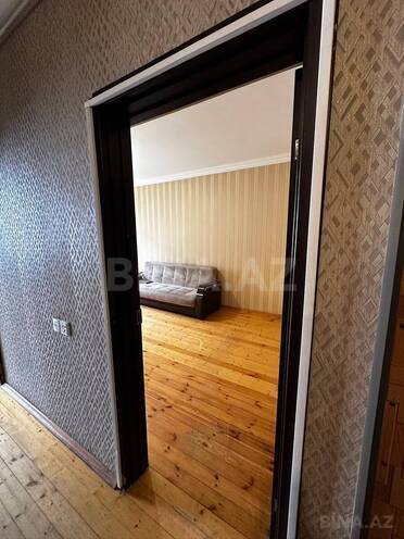 Satılır 2 otaqlı köhnə tikili 65 m², İnşaatçılar m., photo 10 from 24