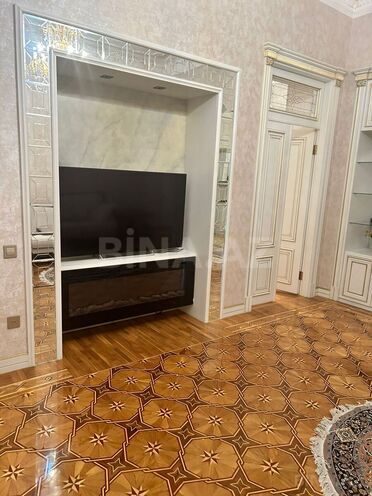 Сдается 3-комн. вторичка 180 м², м. Сахил, photo 18 from 21