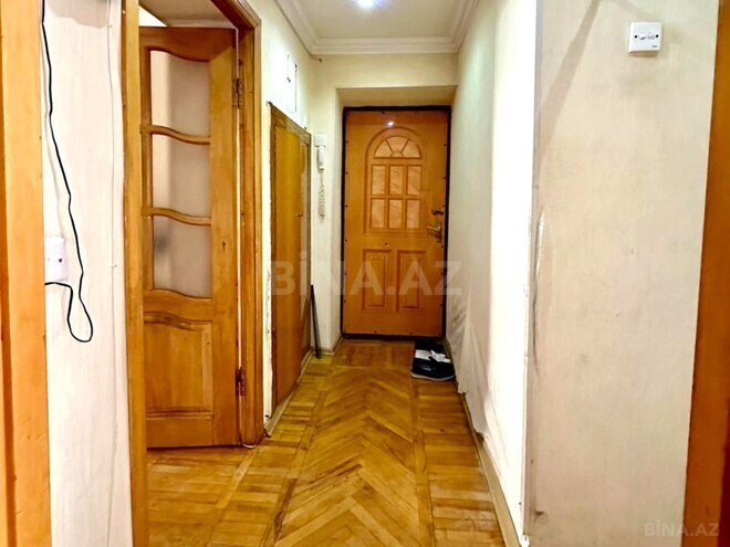 Satılır 3 otaqlı köhnə tikili 75 m², Qara Qarayev m., photo 10 from 27