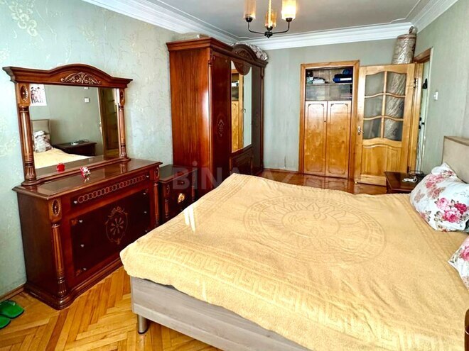 Satılır 3 otaqlı köhnə tikili 75 m², Qara Qarayev m., photo 16 from 27