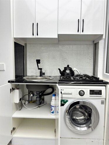 Продается 2-комн. вторичка 40 м², м. Ази Асланов, photo 9 from 15
