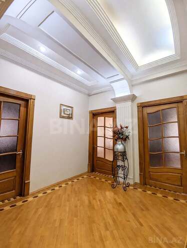 Сдается 4-комн. новостройка 200 м², м. 28 мая, photo 27 from 32