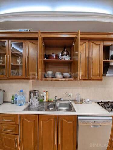 Сдается 4-комн. новостройка 200 м², м. 28 мая, photo 13 from 32
