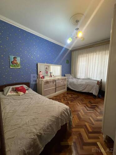 Продаётся 3-комн. вторичка 80 м², Хатаинский р., photo 7 from 17