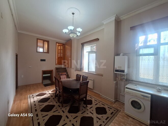Satılır 3 otaqlı köhnə tikili 90 m², Yasamal q., photo 12 from 32