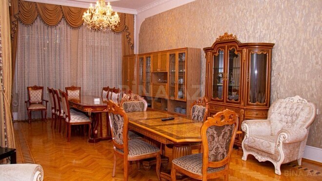 Сдаётся 10-комн. дом/дача 650 м², пос. Бадамдар, photo 10 from 32
