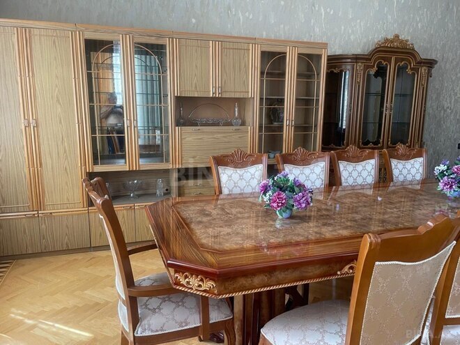 Сдаётся 10-комн. дом/дача 650 м², пос. Бадамдар, photo 20 from 32