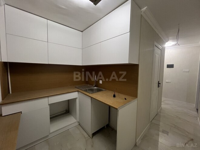 Продается 2-комн. вторичка 52 м², м. Кара Караев, photo 15 from 18