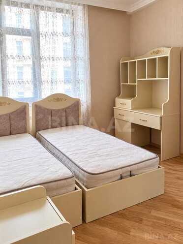 Сдается 3-комн. новостройка 100 м², м. Нариман Нариманов, photo 3 from 12
