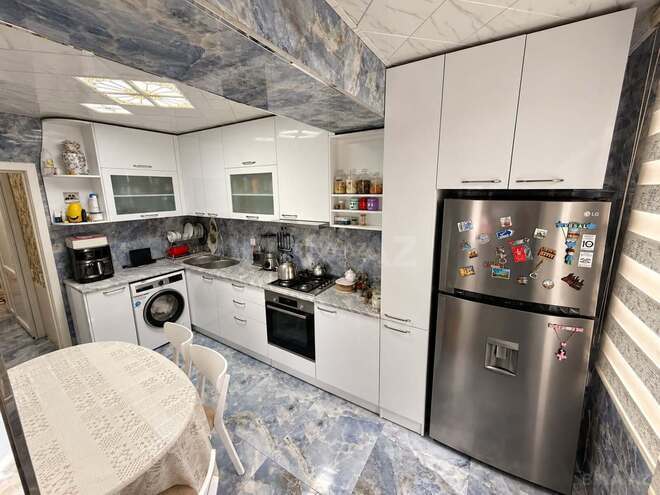 Продаётся 3-комн. вторичка 85 м², м. Кара Караев, photo 8 from 13