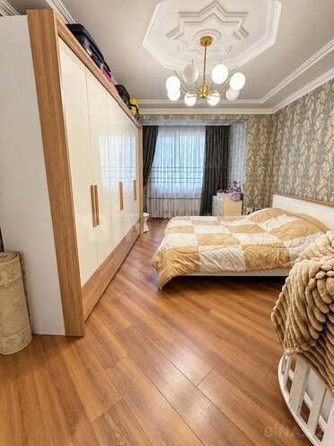 Продаётся 3-комн. вторичка 85 м², м. Кара Караев, photo 4 from 13