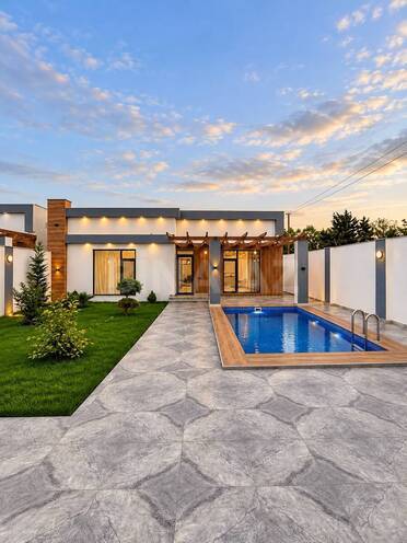 Satılır 4 otaqlı həyət evi/bağ evi 170 m², Şüvəlan q., photo 1 from 17