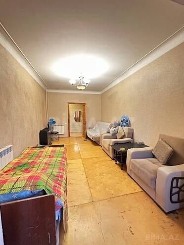 Продаётся 2-комн. вторичка 45 м², м. Иншаатчылар, photo 4 from 14