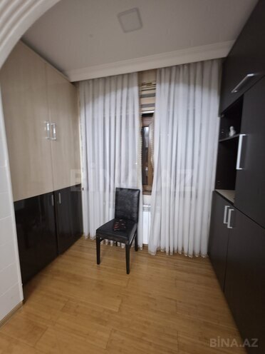 Satılır 4 otaqlı köhnə tikili 98 m², Bakıxanov q., photo 4 from 25