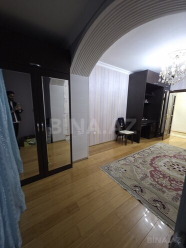 Satılır 4 otaqlı köhnə tikili 98 m², Bakıxanov q., photo 10 from 25