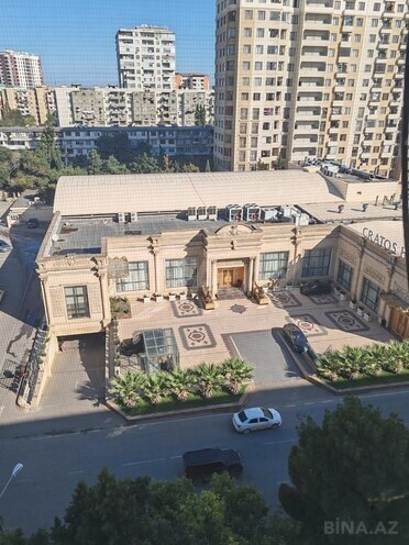İcarəyə verilir 2 otaqlı köhnə tikili 60 m², 8-ci mikrorayon q., photo 14 from 16