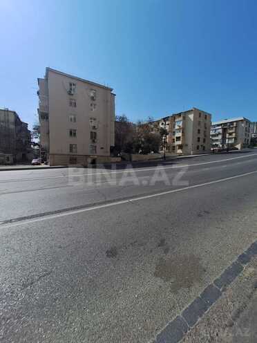 Satılır 3 otaqlı köhnə tikili 75 m², Elmlər Akademiyası m., photo 1 from 17