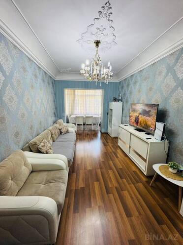 Продаётся 3-комн. вторичка 70 м², Низаминский  р., photo 1 from 20