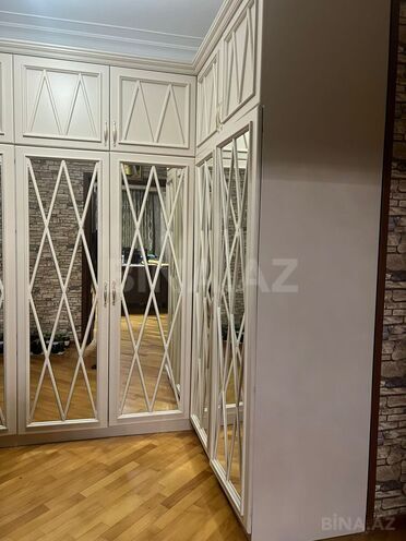 Сдаётся 3-комн. новостройка 120 м², м. Нефтчиляр, photo 3 from 13