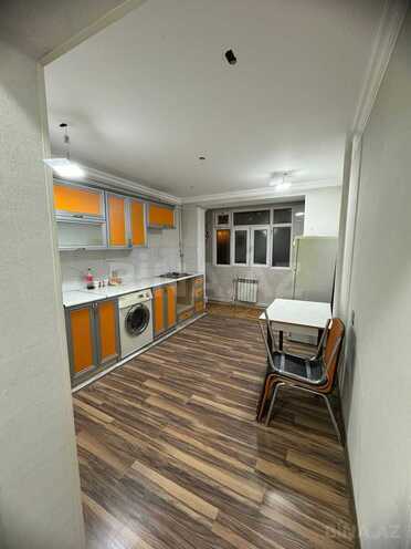 Продается 2-комн. вторичка 65 м², м. Халглар Достлугу, photo 6 from 12