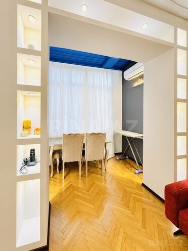 Satılır 2 otaqlı köhnə tikili 60 m², Elmlər Akademiyası m., photo 5 from 15