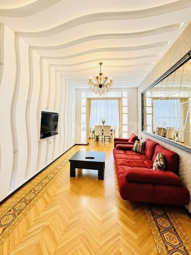 Satılır 2 otaqlı köhnə tikili 60 m², Elmlər Akademiyası m., photo 3 from 15