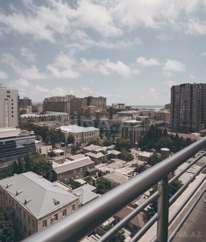 Сдаётся 3-комн. новостройка 96 м², м. Шах Исмаил Хатаи, photo 1 from 14