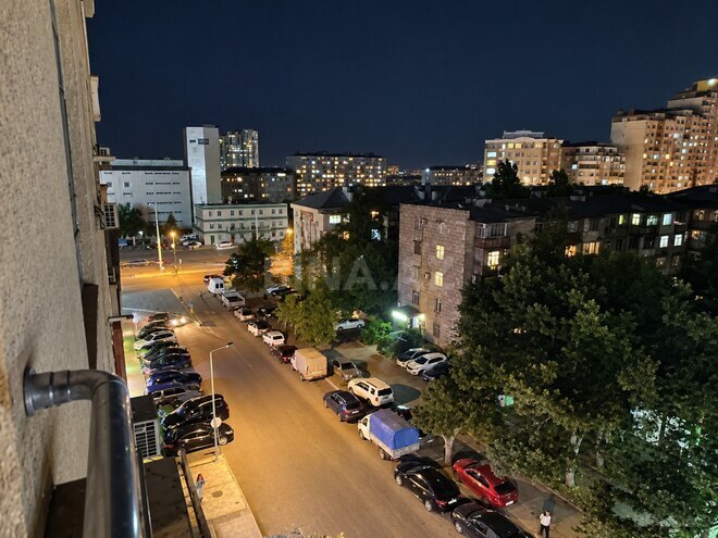 İcarəyə verilir 4 otaqlı yeni tikili 150 m², İnşaatçılar m., photo 3 from 22