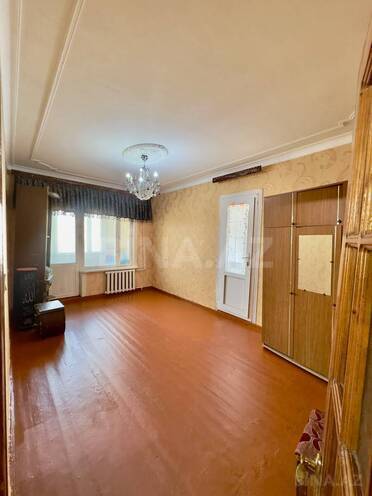 Сдаётся 3-комн. вторичка 80 м², м. Ази Асланов, photo 1 from 13