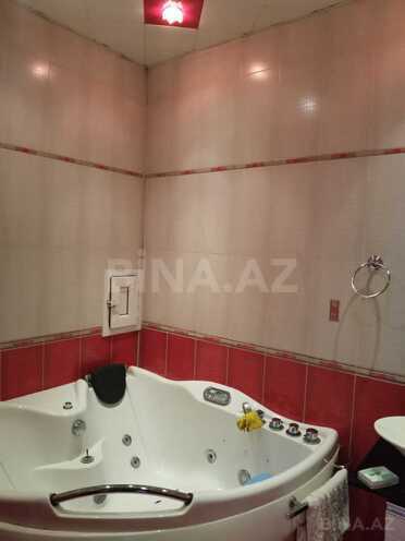 Сдаётся 3-комн. новостройка 140 м², м. Низами, photo 8 from 21