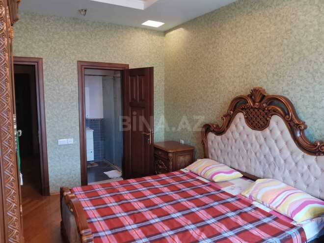 Сдаётся 3-комн. новостройка 140 м², м. Низами, photo 3 from 21