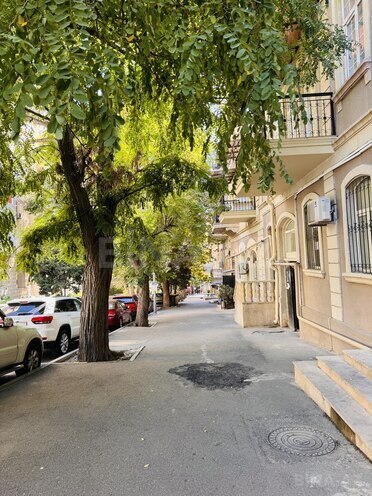 Satılır  obyekt 40 m², İçəri Şəhər m., photo 1 from 20