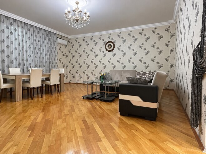 Сдается 3-комн. новостройка 142 м², м. 8 ноября, photo 6 from 25