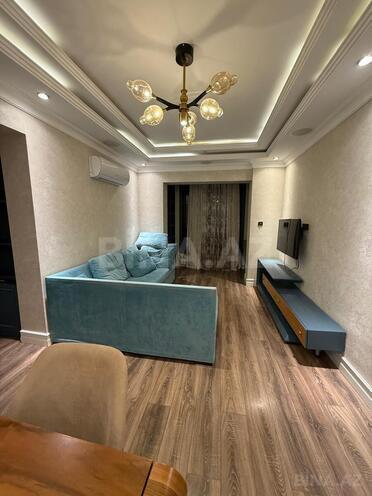 Сдается 2-комн. вторичка 70 м², пос. 9-й мкр, photo 1 from 18
