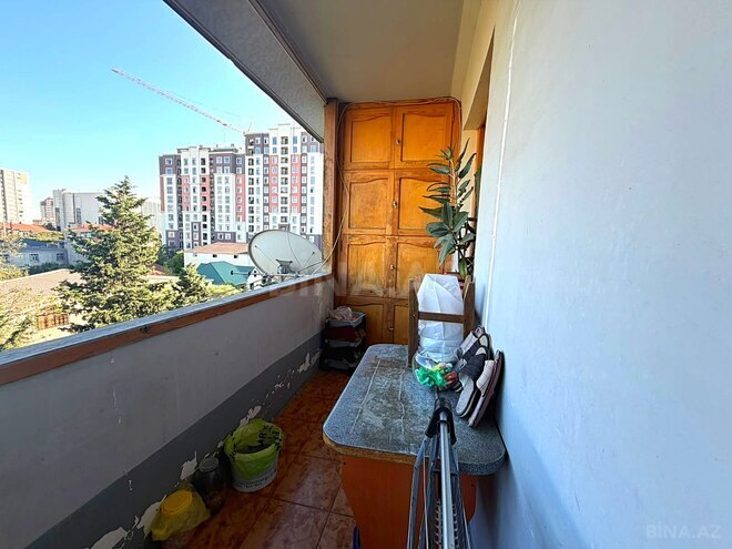 Продается 4-комн. вторичка 100 м², м. Кара Караев, photo 20 from 22