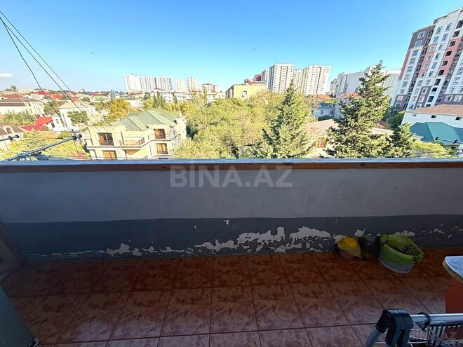 Продается 4-комн. вторичка 100 м², м. Кара Караев, photo 21 from 22