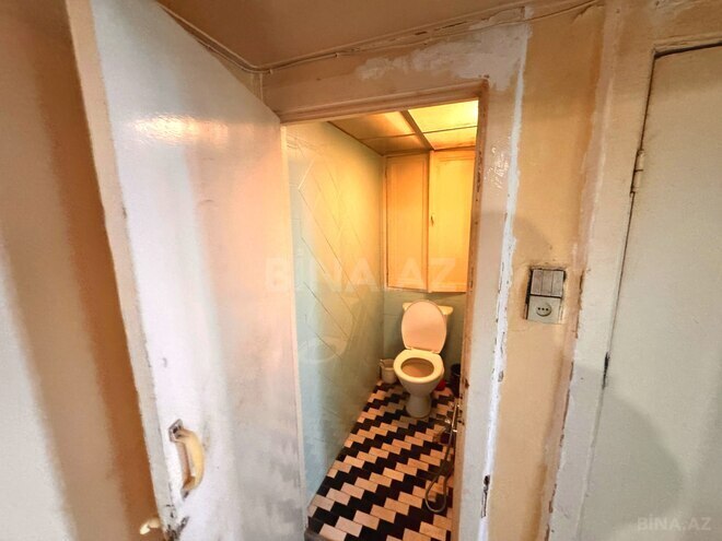 Satılır 3 otaqlı köhnə tikili 75 m², Qara Qarayev m., photo 11 from 17