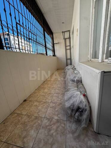 Satılır 4 otaqlı köhnə tikili 110 m², 28 May m., photo 12 from 14