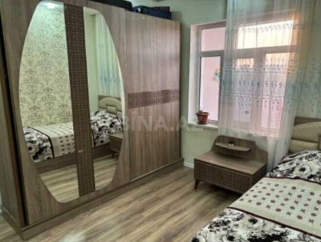 Satılır 2 otaqlı köhnə tikili 52 m², photo 1 from 15