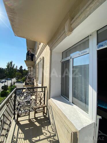 Satılır 2 otaqlı köhnə tikili 60 m², Bakıxanov q., photo 16 from 17