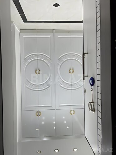 Сдается 3-комн. новостройка 148 м², Ясамальский р., photo 16 from 19