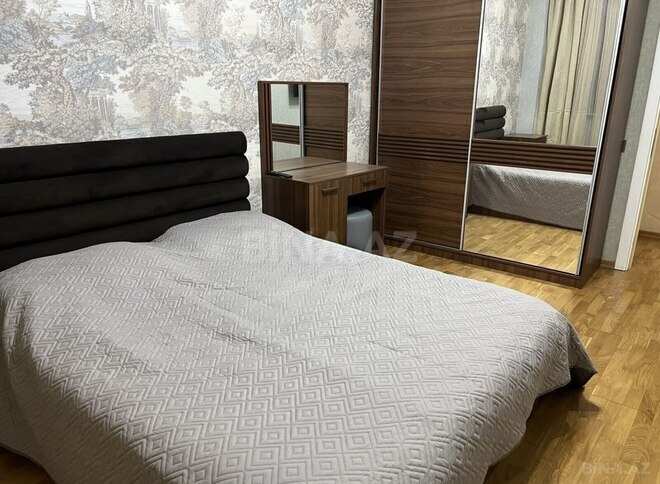 Продается 2-комн. новостройка 70 м², м. Кара Караев, photo 6 from 9