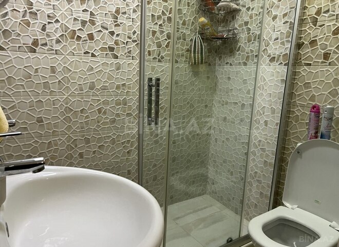 Продается 2-комн. новостройка 70 м², м. Кара Караев, photo 8 from 9
